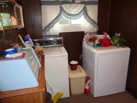 109 N Conwell Ave, Willard, OH 44890 photo 13