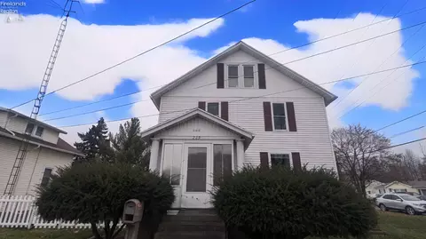 229 W Sixth St, Port Clinton, OH 43452