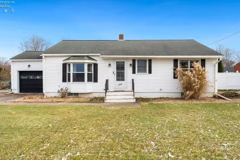 522 Washington Ave, Huron, OH 44839 photo 7
