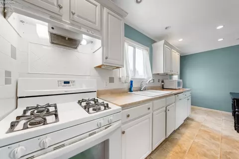 522 Washington Ave, Huron, OH 44839 photo 18