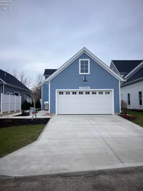 2402 Torino, Port Clinton, OH 43452