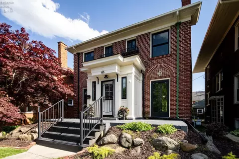 615 Hayes Ave, Fremont, OH 43420