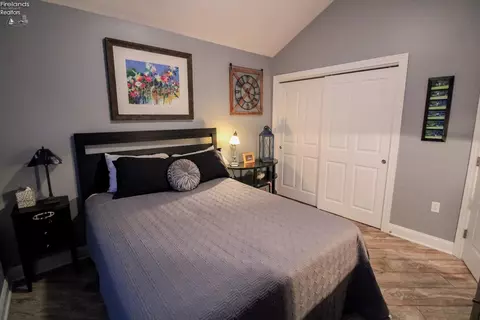 Bedroom - 3806 Windsor Bridge Cir, Huron, OH 44839 photo 7 of 7