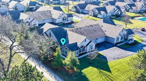3806 Windsor Bridge Cir, Huron, OH 44839