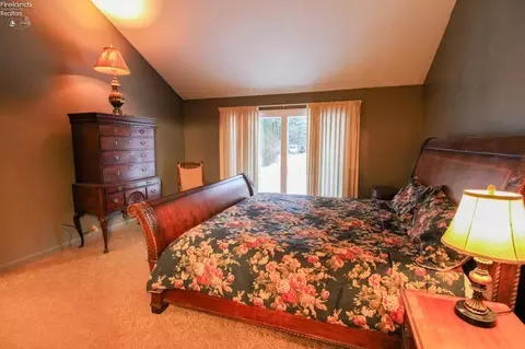 Bedroom - 2810 Hull Rd #3, Huron, OH 44839 photo 1 of 5