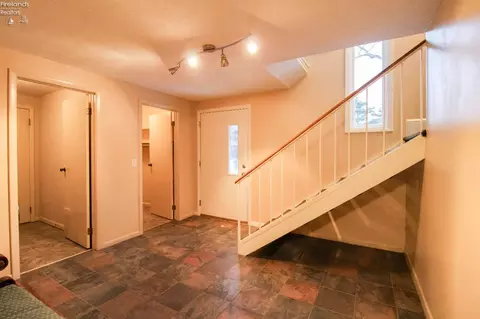 Entry Way - 2810 Hull Rd #3, Huron, OH 44839 photo 2 of 2