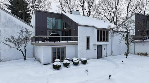 2810 Hull Rd #3, Huron, OH 44839