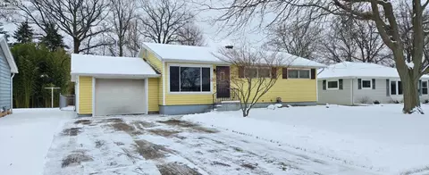 606 Thorpe Dr, Sandusky, OH 44870