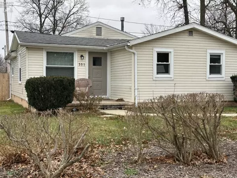 351 Woodridge, Vermilion, OH 44089