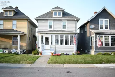 202 Hudson St, Tiffin, OH 44883