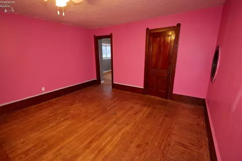 601 Williams St, Huron, OH 44839 photo 9