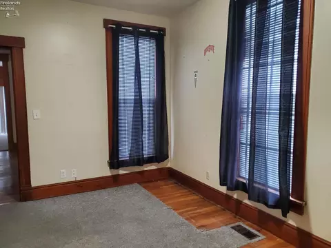 476 E Perry St, Tiffin, OH 44883 photo 14