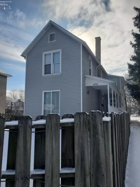 476 E Perry St, Tiffin, OH 44883 photo 2