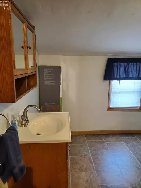 476 E Perry St, Tiffin, OH 44883 photo 19