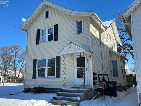 1428 Hayes Ave, Sandusky, OH 44870