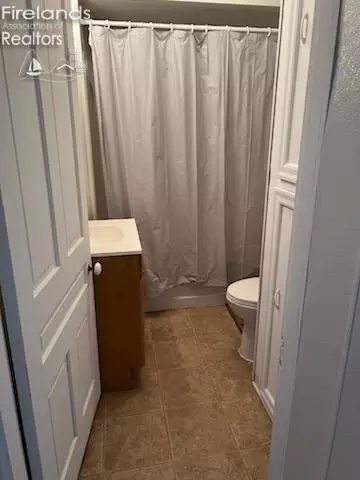 16 Circular St, Tiffin, OH 44883 photo 7