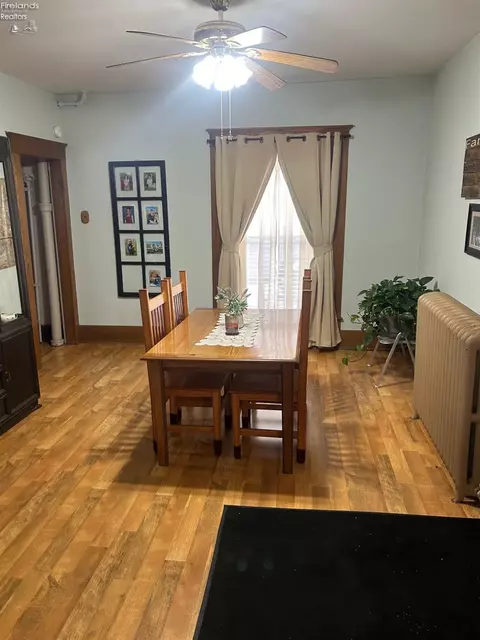 414 Park St, Willard, OH 44890 photo 12