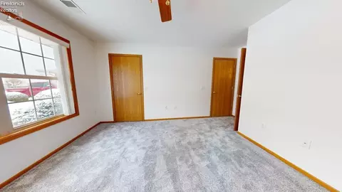 924 Maplewood St, Willard, OH 44890 photo 25