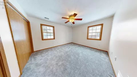 924 Maplewood St, Willard, OH 44890 photo 24