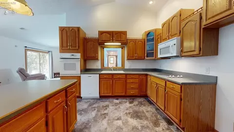 924 Maplewood St, Willard, OH 44890 photo 11