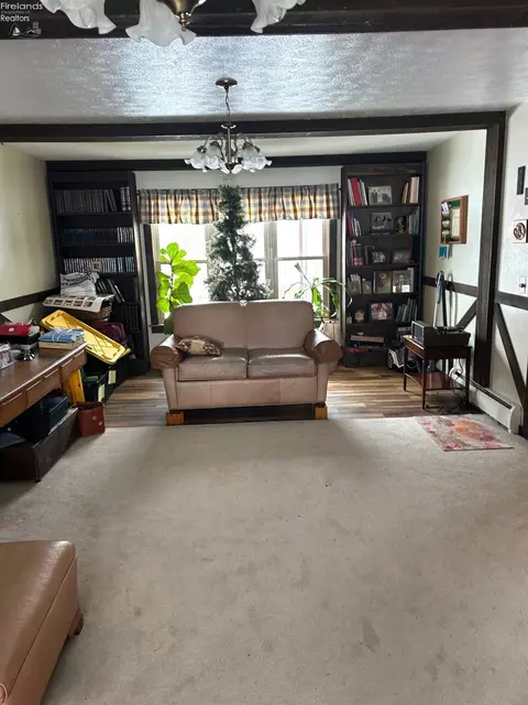 3359 Liberty Rd, Willard, OH 44890 photo 10