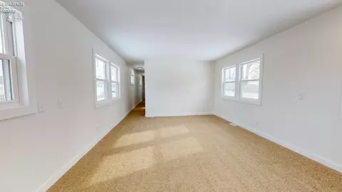 Living - 410 High, Bellevue, OH 44811 photo 1 of 2