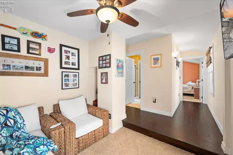 Entry Way - 301 Ohio St, Huron, OH 44839 photo 4 of 5