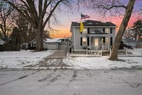 301 Ohio St, Huron, OH 44839