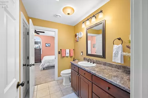 Bath - 301 Ohio St, Huron, OH 44839 photo 2 of 3