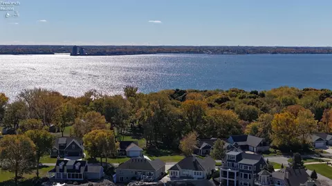 3806 E Baycliffs, Marblehead, OH 43440 photo 9