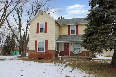 8215 Portland Rd, Castalia, OH 44824