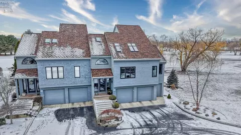 514 Mariner, Huron, OH 44839