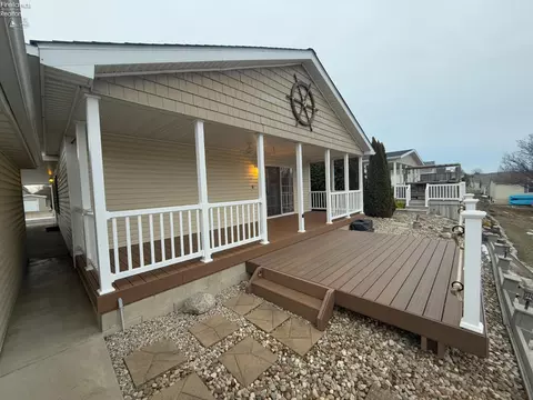 5580 E Windjamer Ave, Marblehead, OH 43440 photo 37