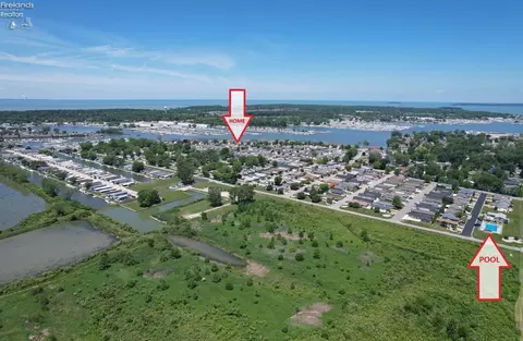 5580 E Windjamer Ave, Marblehead, OH 43440 photo 8