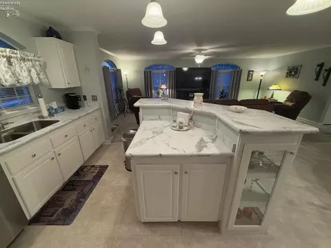 5580 E Windjamer Ave, Marblehead, OH 43440 photo 18