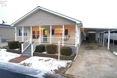 5580 E Windjamer Ave, Marblehead, OH 43440