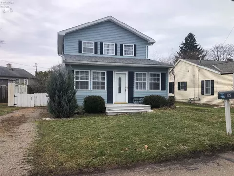 129 Atwood Pl, Huron, OH 44839