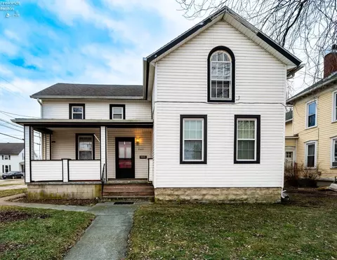 345 Rawson Ave, Fremont, OH 43420