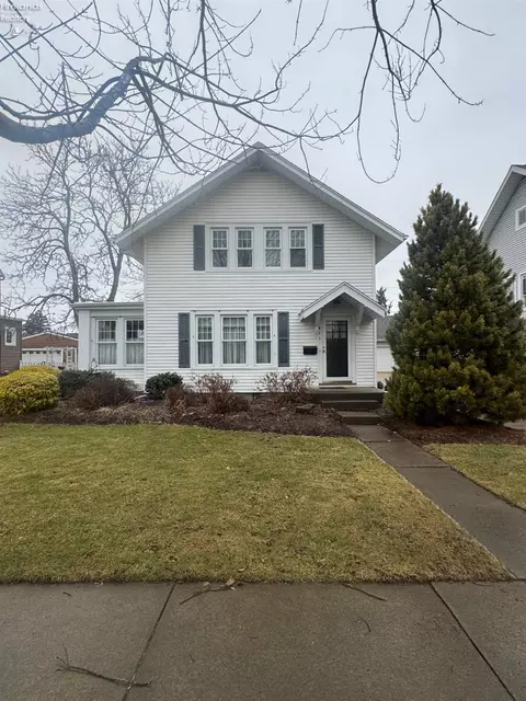 411 42nd St, Sandusky, OH 44870