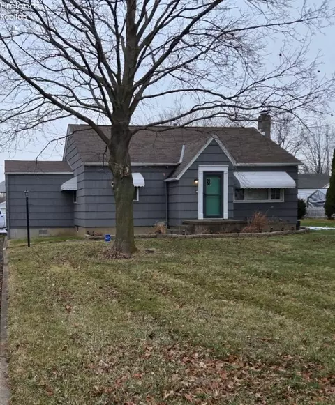 209 W Bogart Rd, Sandusky, OH 44870
