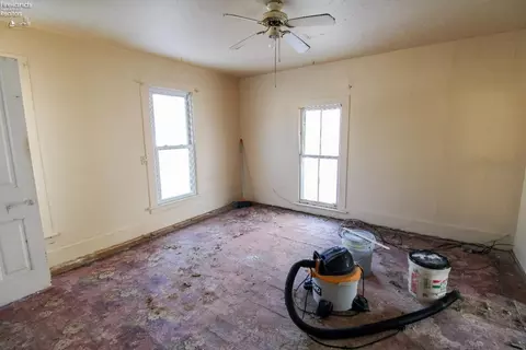 Bedroom - 116 E 4th St, Elyria, OH 44035 photo 6 of 6