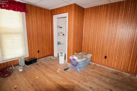 Bedroom - 116 E 4th St, Elyria, OH 44035 photo 5 of 6