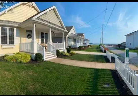 2091 S Bayview Dr, Marblehead, OH 43440 photo 28