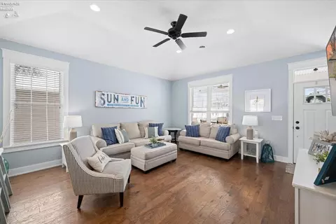 2091 S Bayview Dr, Marblehead, OH 43440 photo 5