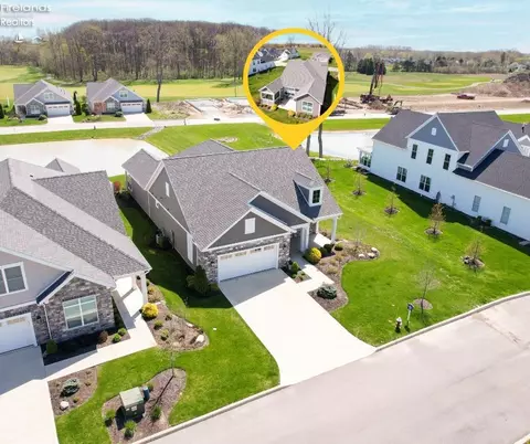 2531 N Torino Dr, Port Clinton, OH 43452