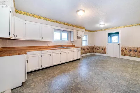 Kitchen - 1693 Clinton Rd, Collins, OH 44826 photo 1 of 2