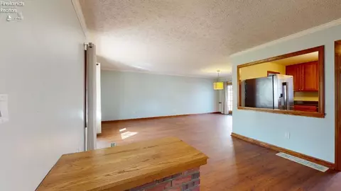 49 Crestwood Dr, Willard, OH 44890 photo 19