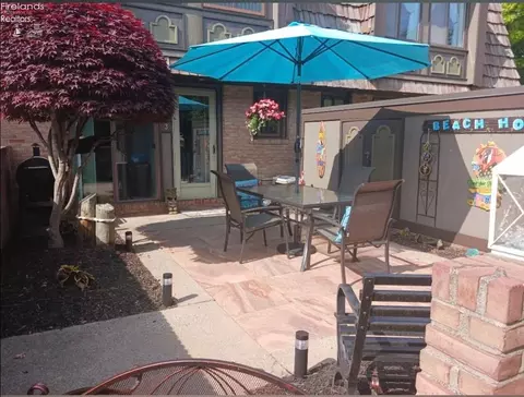 1110 By The Shores Dr #D 3, Huron, OH 44839