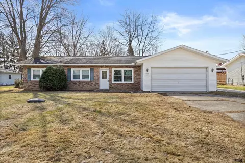 26 Farmer St, Wakeman, OH 44889