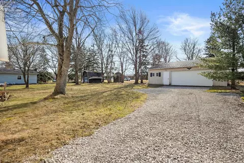 26 Farmer St, Wakeman, OH 44889 photo 4